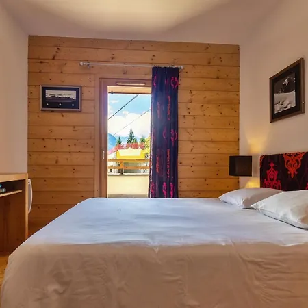 Rochette 4 A 6 Personnes Au Pied Des Pistes Holiday home La Plagne