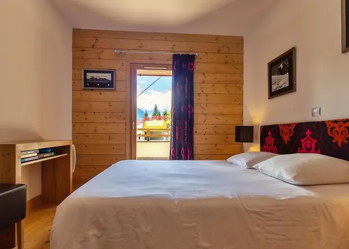 Rochette 4 A 6 Personnes Au Pied Des Pistes Holiday home La Plagne