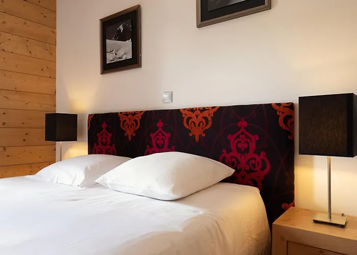 Holiday home Rochette 4 A 6 Personnes Au Pied Des Pistes