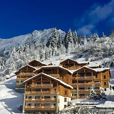 Holiday home Rochette 4 A 6 Personnes Au Pied Des Pistes La Plagne